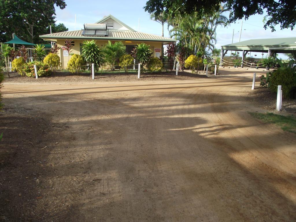 Karumba Point Sunset Caravan Park Buitenkant foto