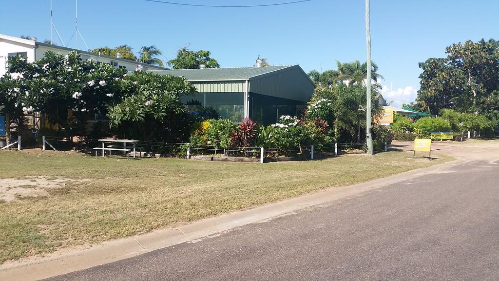 Karumba Point Sunset Caravan Park Buitenkant foto